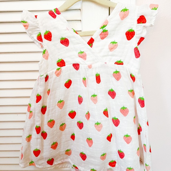Nola Tawk Strawberry Dress - 3T - Picture 2 of 2